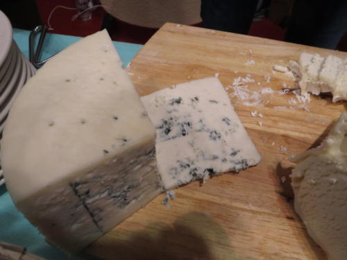 Blue cheese, easy